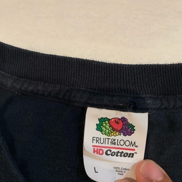 Fruit of the Loom Never Underestimate A Woman Who Was Born In August BlackT Sz L - Picture 3 of 6